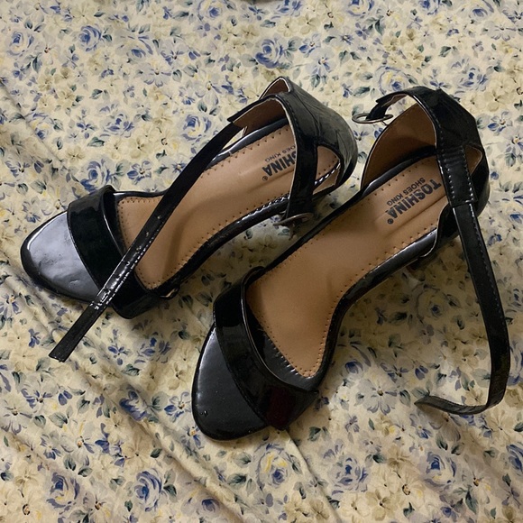 Black Sandal Heel